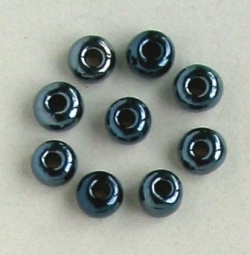 9 Glass beads black 4mm